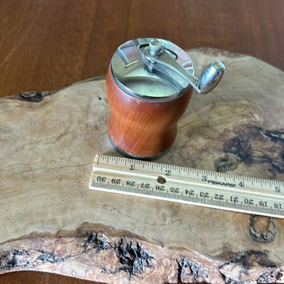 George S. Thompson Teak Pepper Grinder - Picture 6 of 7